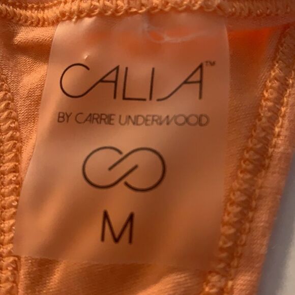 CALIA by Carrie Underwood Sleeveless long T-shirt cris crosses in back medium - Picture 4 of 7